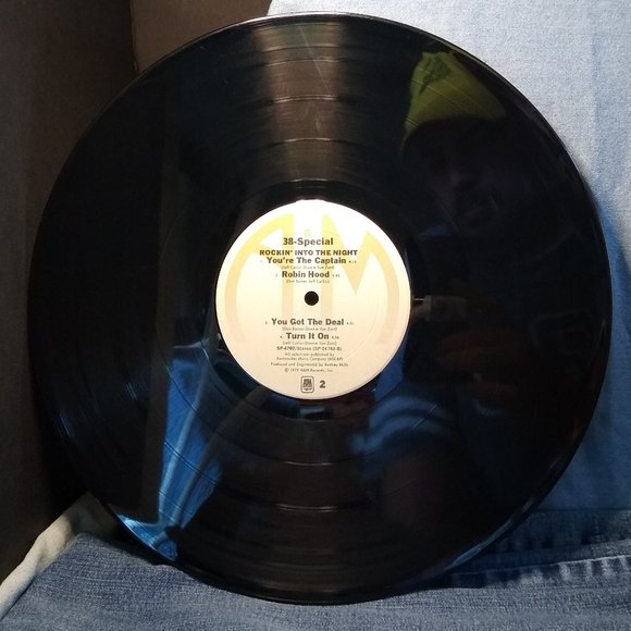 38 Special  Rockin Into The Night 1979 Vinyl Record - Picture 4 of 4